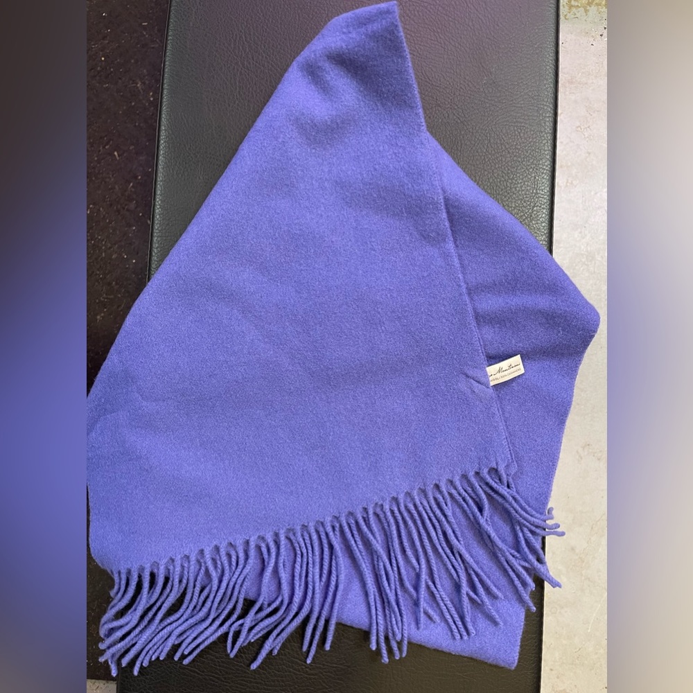 Beautiful, cashmere scarf